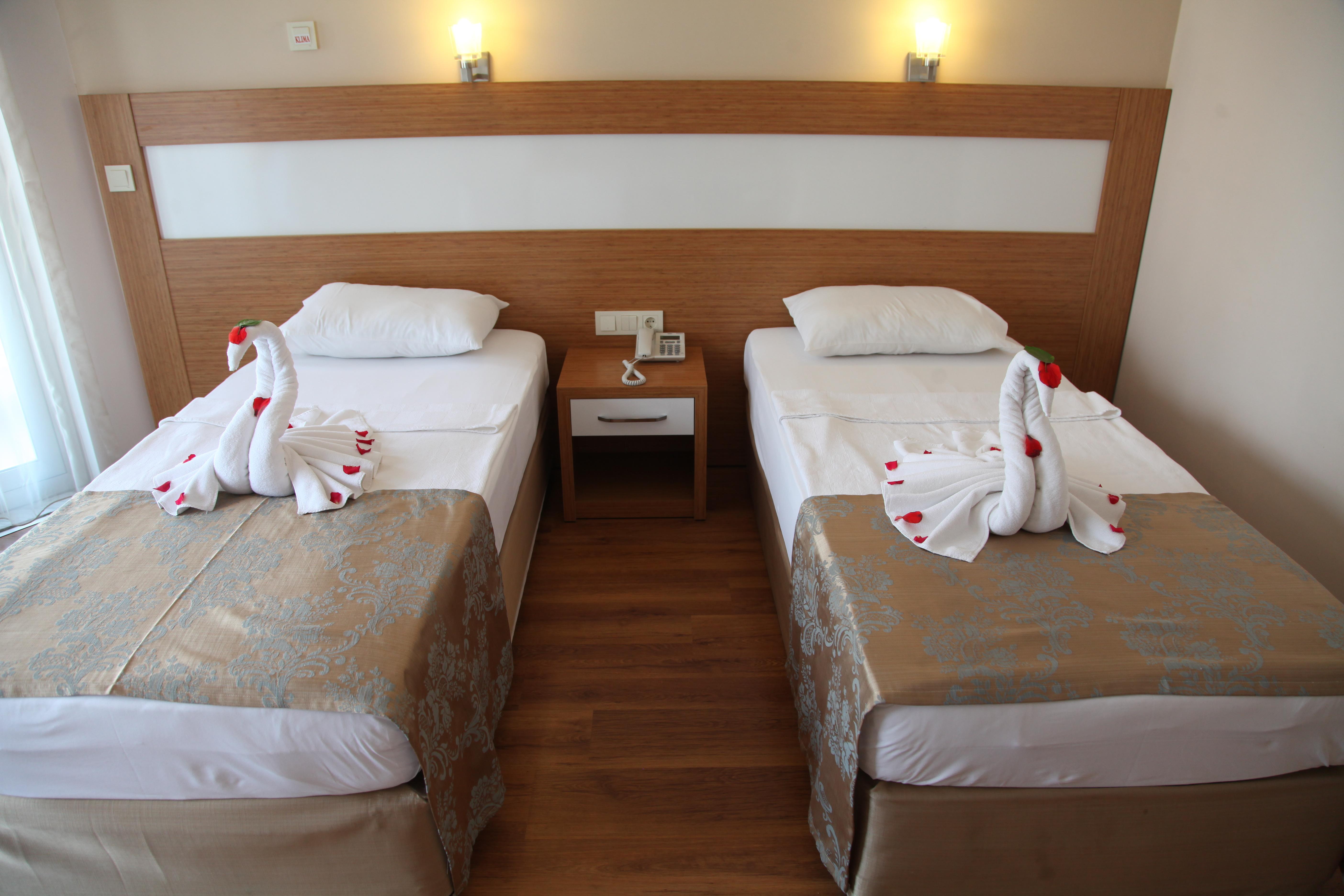 Lonicera Otel 3*