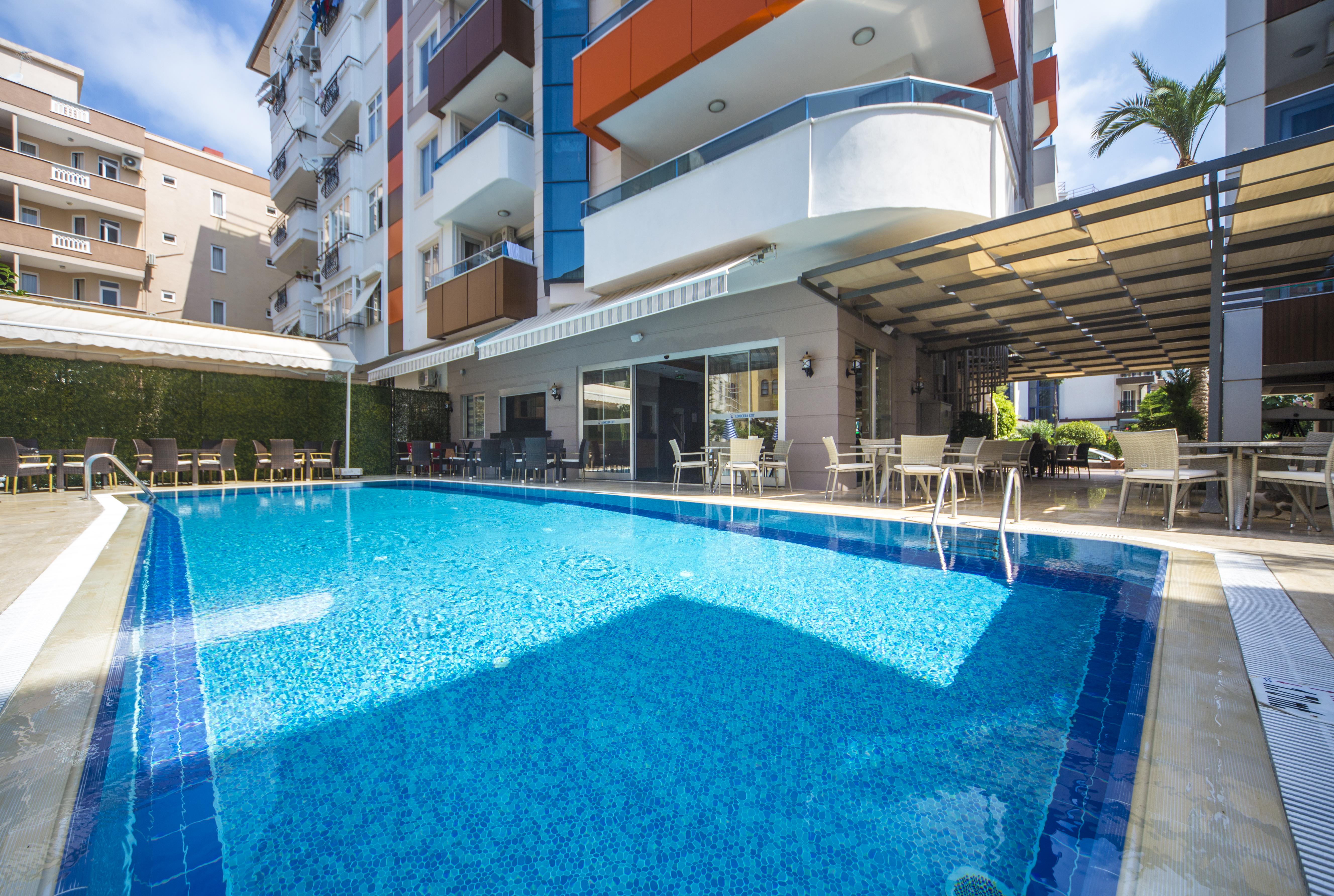 Lonicera Otel 3*