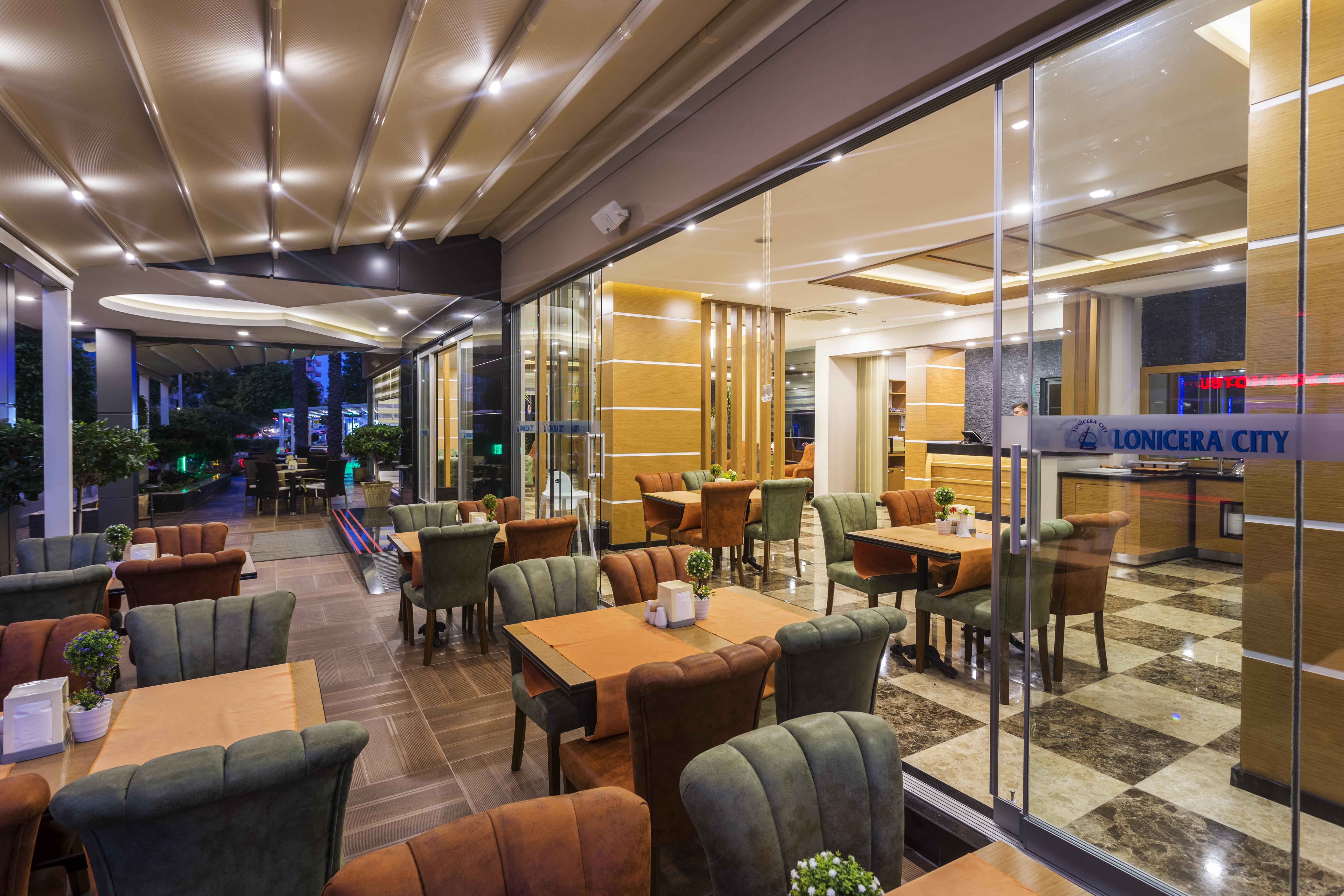 Lonicera Otel 3*