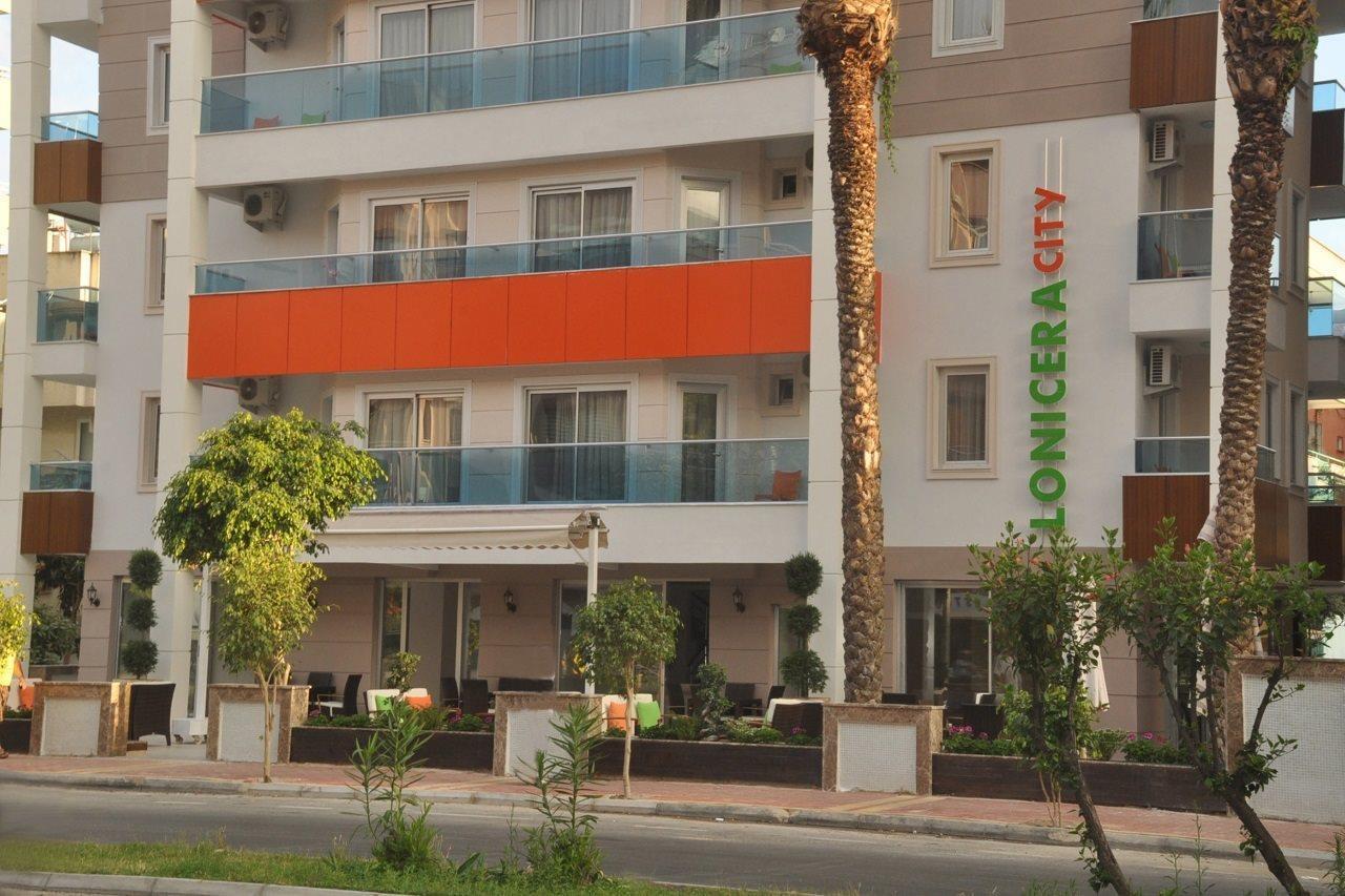 Otel Lonicera 3*